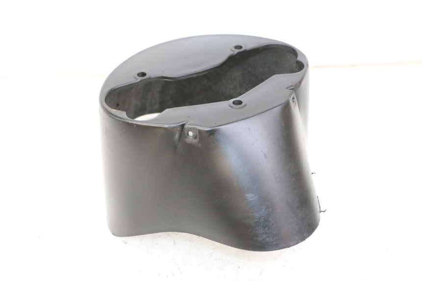 photo de GUARDABARROS DELANTERO PIAGGIO ZIP 4T 50 (2018 - 2020) - Primer plano técnico