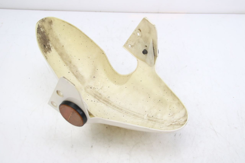 photo de GUARDABARROS DELANTERO TNT MOTOR ROMA 12' 2T 50 (2007 - 2018) - Detalles de los puntos de fijación