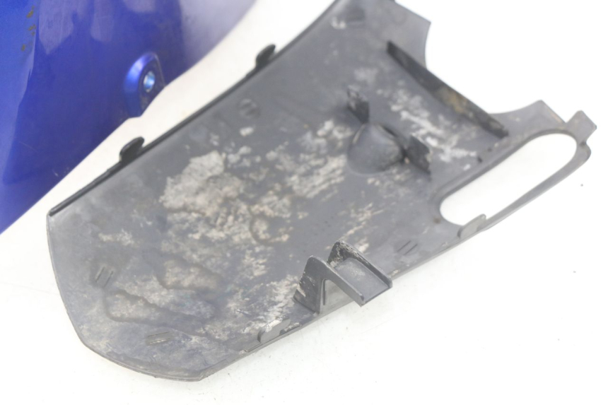 photo de GUARDABARROS DELANTERO HONDA SCV LEAD 100 (2003 - 2007) - Detalles de los puntos de fijación