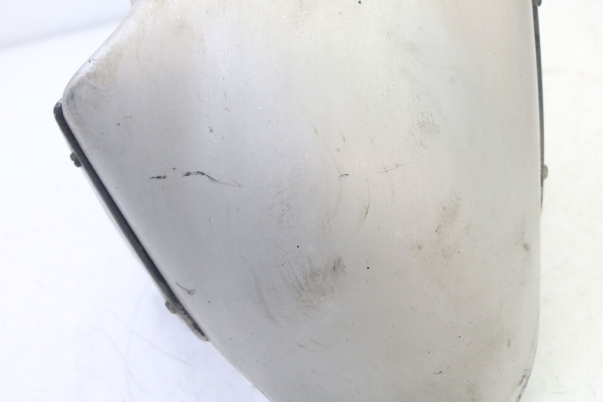 photo de GUARDABARROS DELANTERO PEUGEOT SPEEDAKE 50 (1995 - 1997) - Detalles de los puntos de fijación