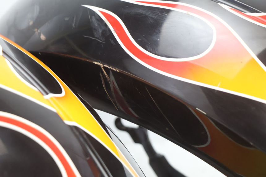 photo de GUARDABARROS DELANTERO CAN-AM SPYDER RS 1000 (2008 - 2012) - Detalle de la pieza