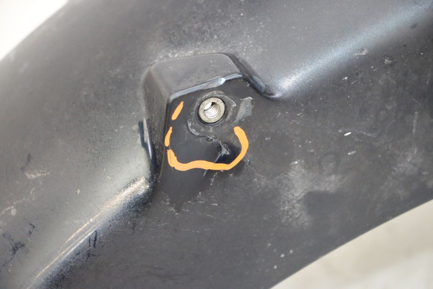 photo de GUARDABARROS DELANTERO HONDA ST PAN EUROPEAN 1300 (2002 - 2013) - Marcados y referencias originales