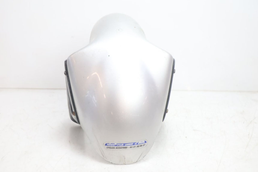 photo de GUARDABARROS DELANTERO PEUGEOT VIVACITY 50 (1998 - 2003) - Primer plano técnico