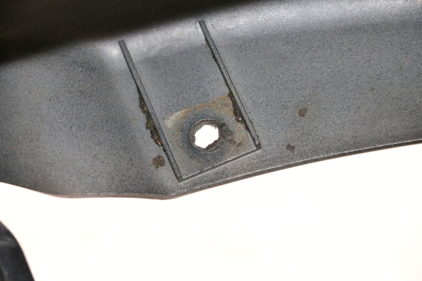 photo de GUARDABARROS DELANTERO DAELIM VJ ROADWIN 125 (2004 - 2007) - Zoom sobre los componentes