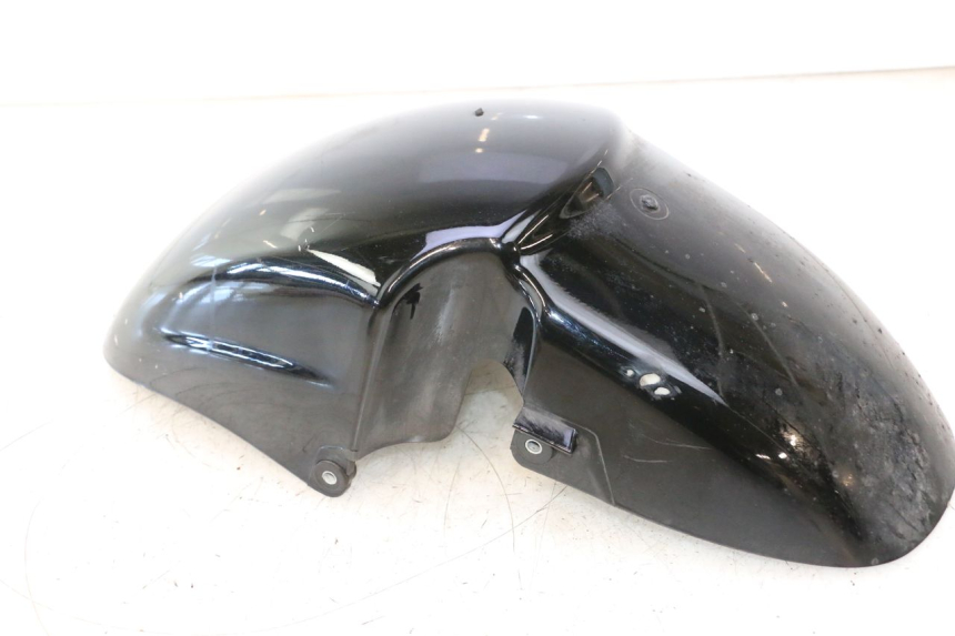 photo de GUARDABARROS DELANTERO PIAGGIO X9 AMALFI 180 (2000 - 2003) - Detalles de los puntos de fijación
