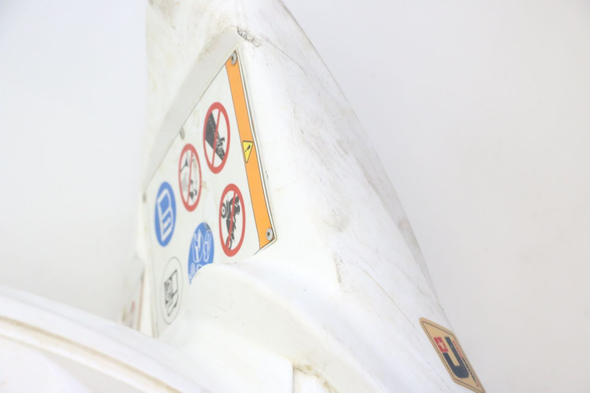 photo de GUARDABARROS DELANTERO YAMAHA YFM R RAPTOR 250 (2008 - 2014) - Primer plano de alta resolución