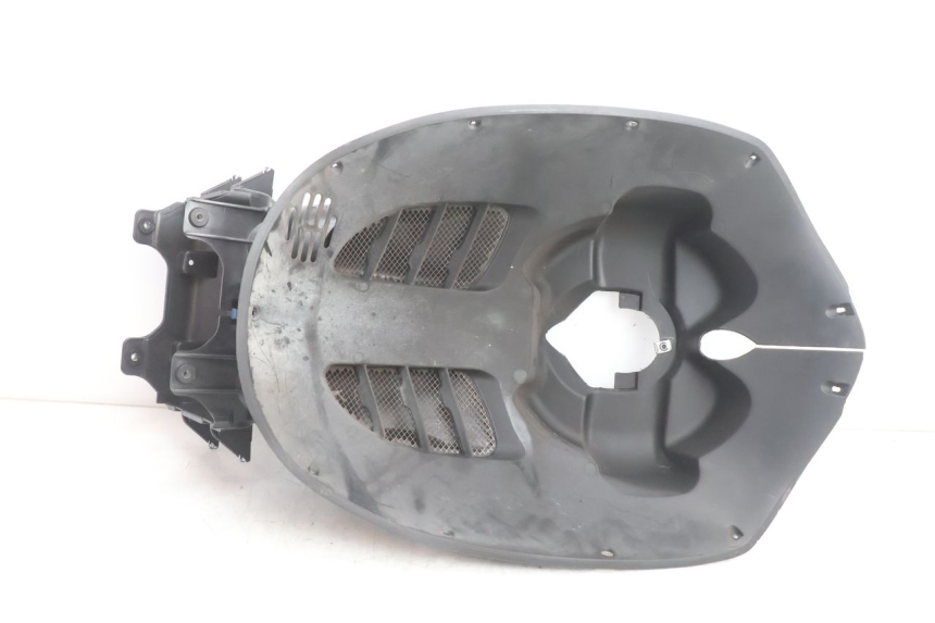 photo de RADIADOR CUBIERTA APRILIA ATLANTIC S 125 (2010 - 2013) - Vista principal