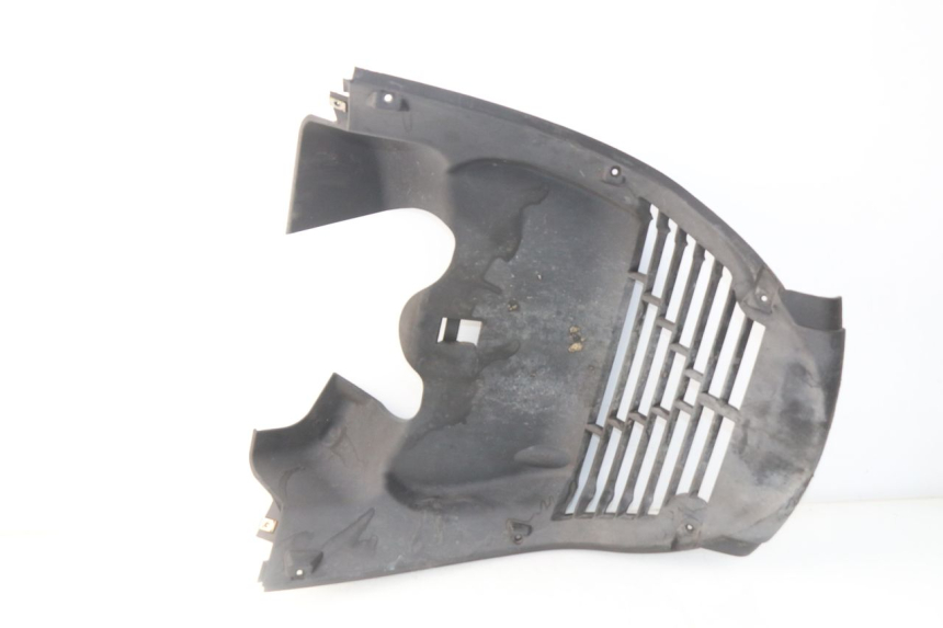 photo de RADIADOR CUBIERTA KYMCO DINK STREET 125 (2009 - 2014) - Detalle de la pieza