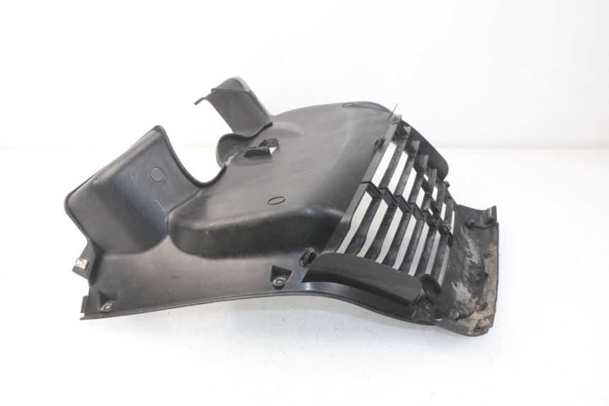 photo de RADIADOR CUBIERTA KYMCO DINK STREET 125 (2009 - 2014) - Zoom estado de uso