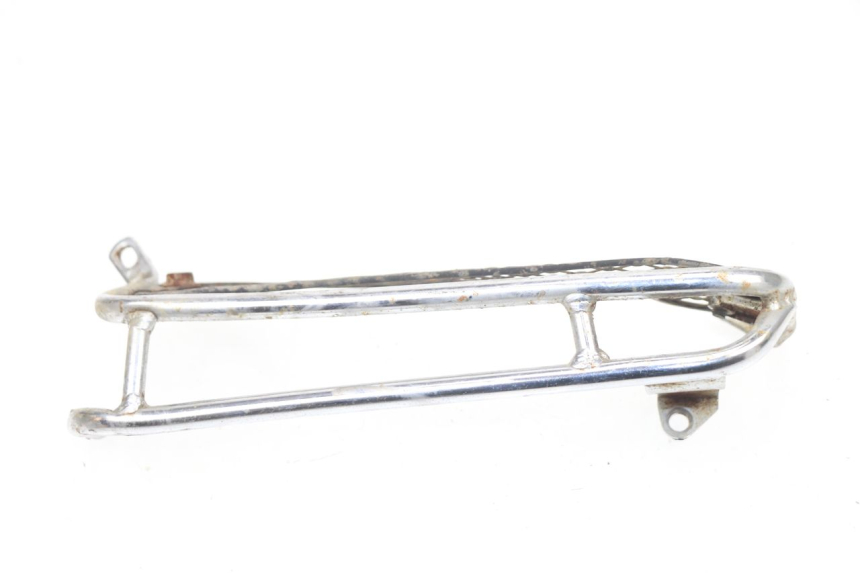 photo de RADIADOR CUBIERTA SUZUKI DR DJEBEL 600 (1985 - 1990) - Primer plano técnico