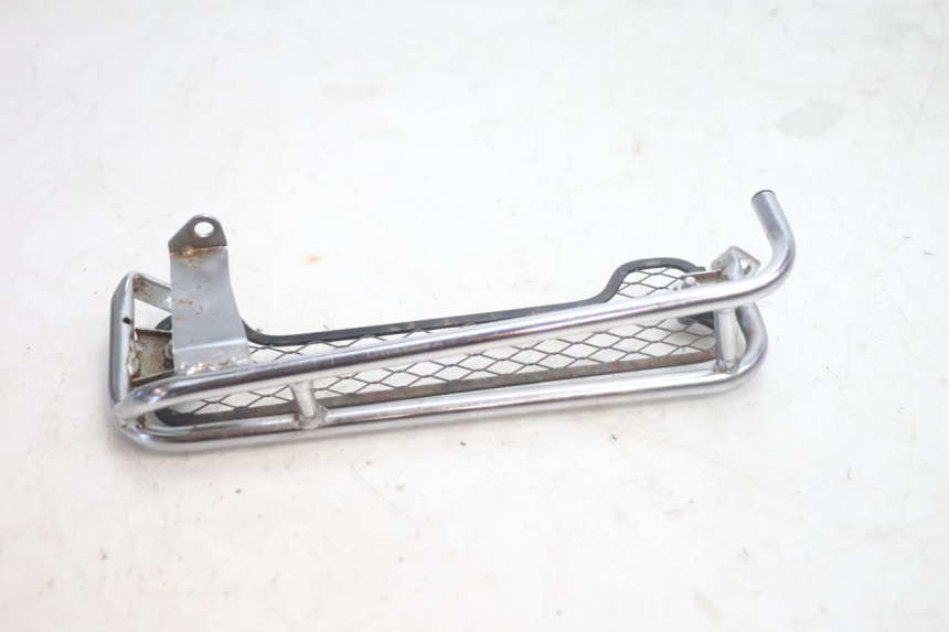 photo de RADIADOR CUBIERTA SUZUKI DR S 600 (1985 - 1989) - Primer plano técnico