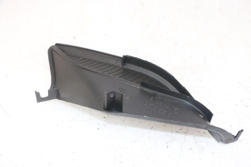 photo de RADIADOR CUBIERTA DERECHA PIAGGIO NRG POWER PUREJET 50 (2018 - 2021) - Otra perspectiva