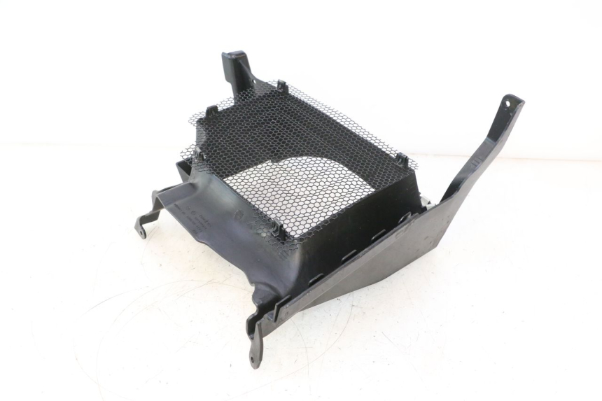 photo de RADIADOR CUBIERTA DERECHA CAN-AM SPYDER RS 1000 (2008 - 2012) - Zoom estado de uso