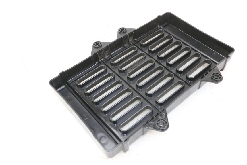 photo de RADIADOR CUBIERTA EBROH BRAVO GLE 1 (2020 - 2024) - Zoom estado de uso