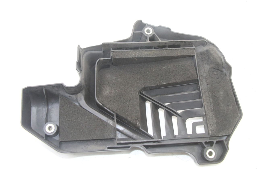 photo de RADIADOR CUBIERTA HONDA FORZA 125 (2021 - 2025) - Otra perspectiva