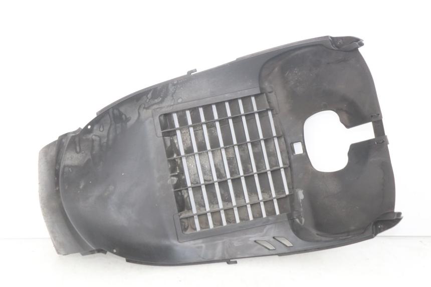 photo de REJILLA DEL RADIADOR PEUGEOT GEOPOLIS 400 (2007 - 2013) - Vista principal