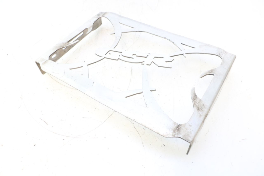 photo de RADIADOR CUBIERTA SUZUKI GSR 600 (2005 - 2012) - Detalle de la pieza