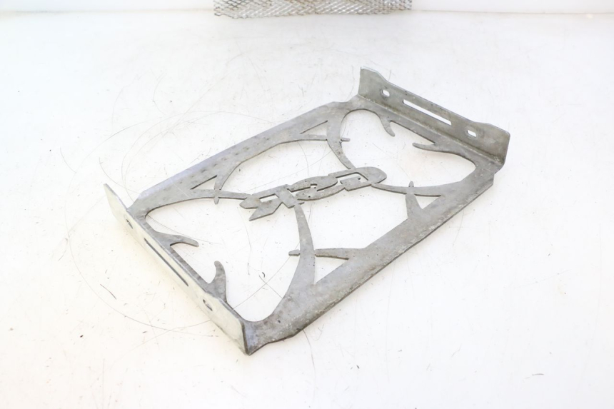 photo de RADIADOR CUBIERTA SUZUKI GSR 600 (2005 - 2012) - Primer plano técnico
