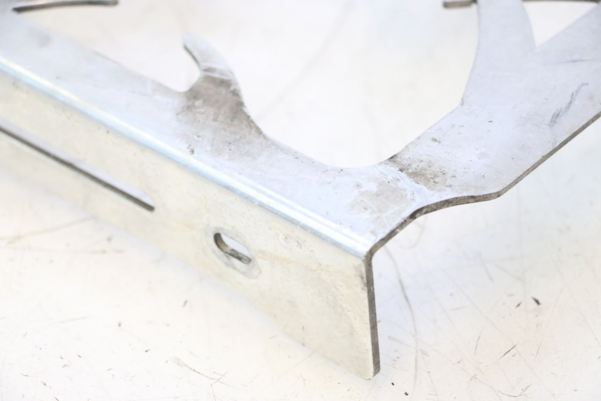 photo de RADIADOR CUBIERTA SUZUKI GSR 600 (2005 - 2012) - Recambio usado revisado