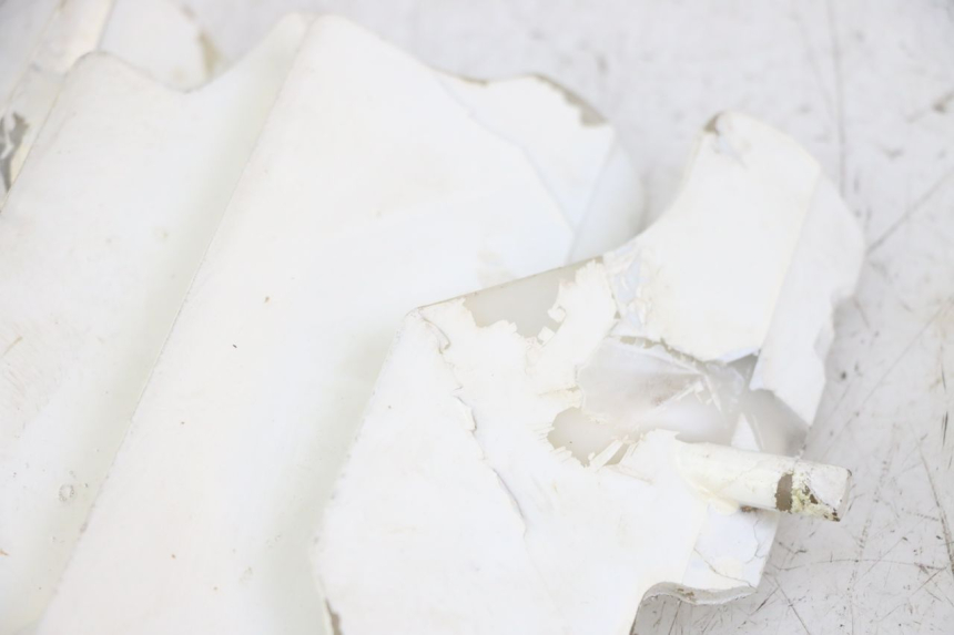 photo de RADIADOR CUBIERTA KAWASAKI KX 65 (2000 - 2019) - Estado de la superficie y material