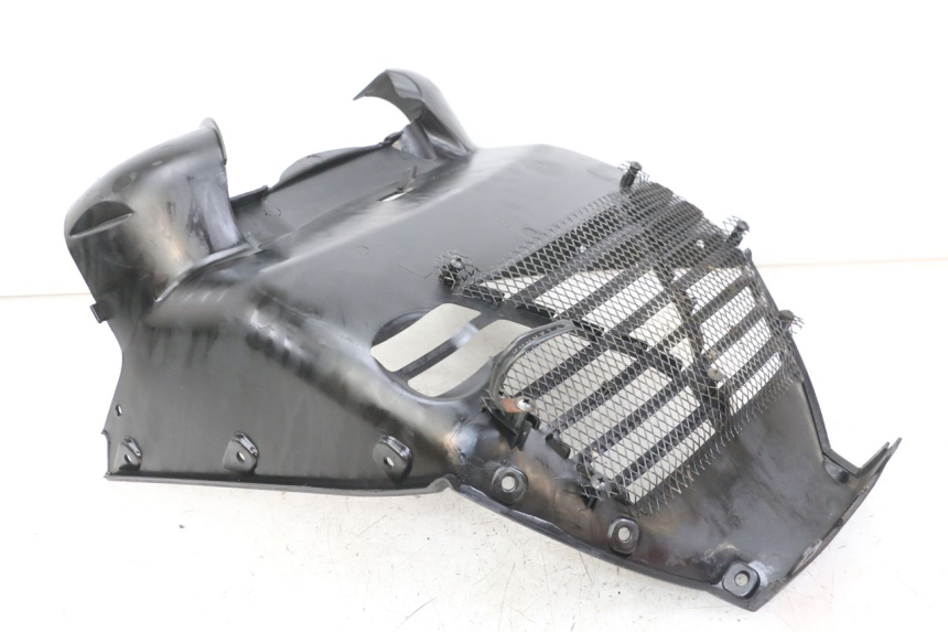 photo de REJILLA DEL RADIADOR KYMCO X-TOWN XTOWN 125 (2016 - 2021) - Primer plano técnico