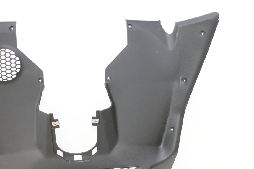 photo de RADIADOR CUBIERTA PIAGGIO MP3 HPE 530 (2022 - 2026) - Enfoque en la estructura