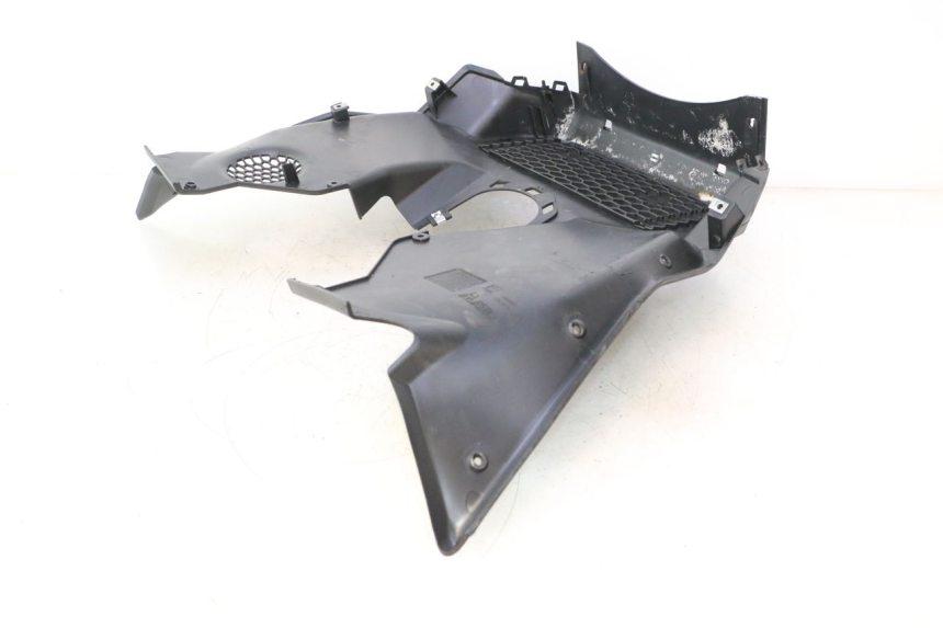 photo de RADIADOR CUBIERTA PIAGGIO MP3 HPE 530 (2022 - 2026) - Primer plano técnico