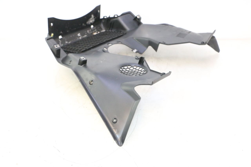 photo de RADIADOR CUBIERTA PIAGGIO MP3 HPE 530 (2022 - 2026) - Vista general del producto