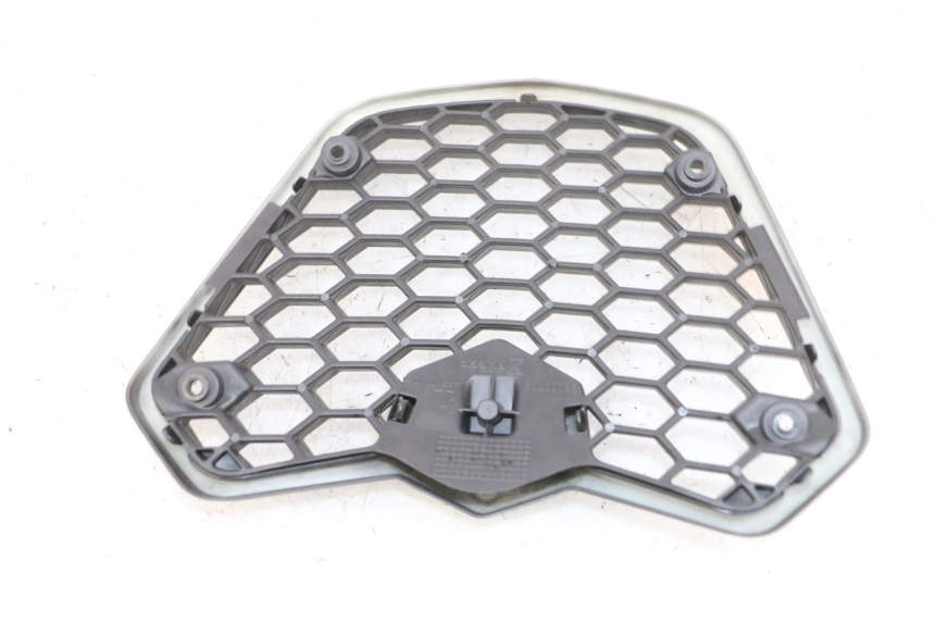 photo de RADIADOR CUBIERTA PIAGGIO MP3 500 (2016 - 2018) - Otra perspectiva