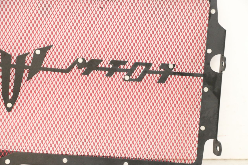 photo de RADIADOR CUBIERTA YAMAHA MT-07 MT07 ABS 700 (2018 - 2020) - Estado de la superficie y material