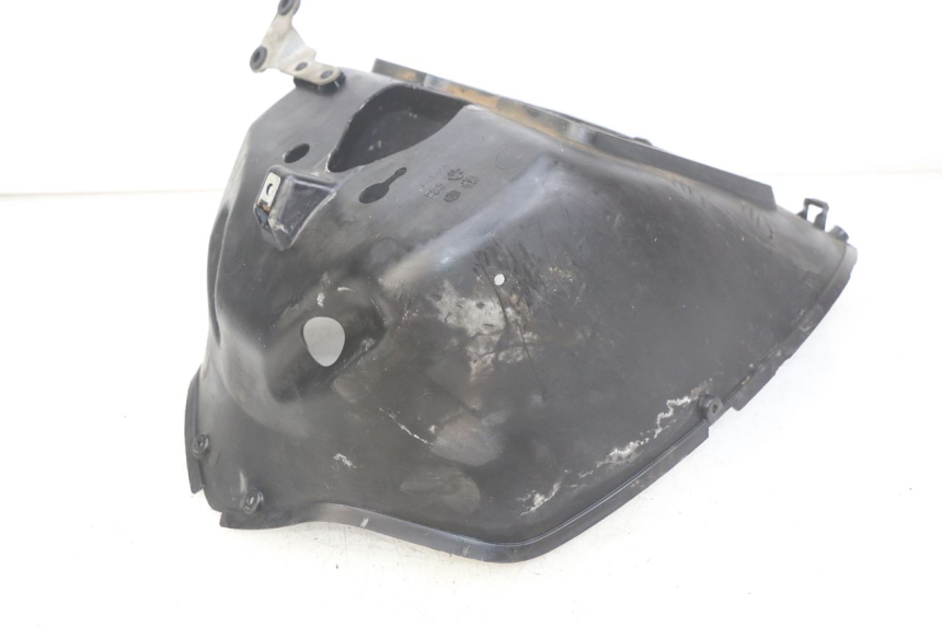 photo de REJILLA DEL RADIADOR GILERA NEXUS 125 (2007 - 2009) - Zoom estado de uso