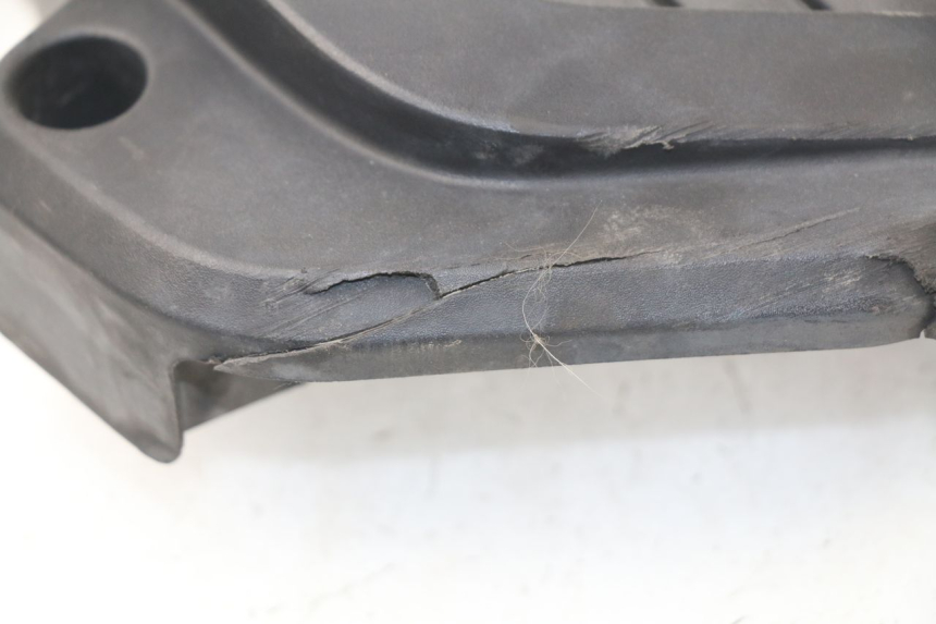 photo de REJILLA DEL RADIADOR HONDA PCX (JF47) 125 (2012 - 2013) - Detalle de la pieza