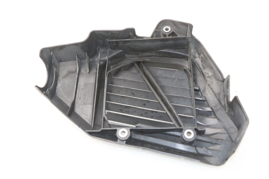 photo de REJILLA DEL RADIADOR HONDA PCX (JF47) 125 (2012 - 2013) - Zoom estado de uso