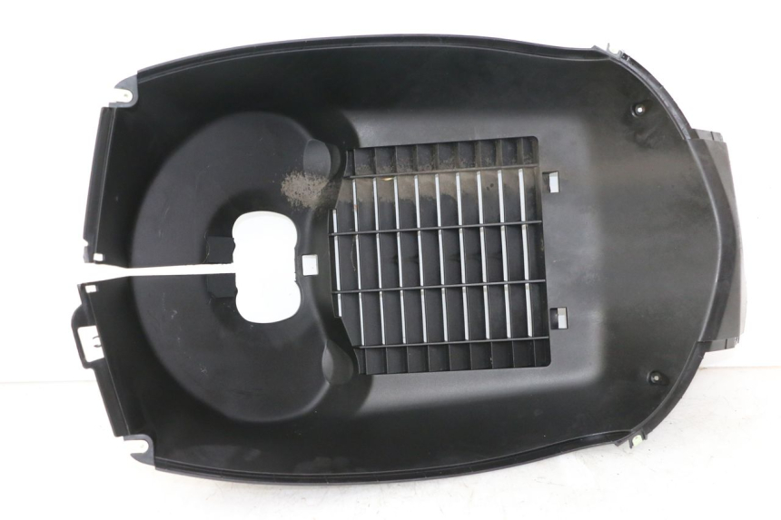 photo de REJILLA DEL RADIADOR PEUGEOT SATELIS COMPRESSOR K15 125 (2006 - 2009) - Vista principal