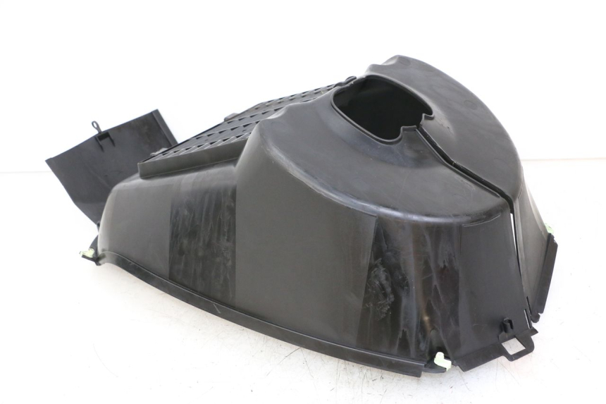 photo de REJILLA DEL RADIADOR PEUGEOT SATELIS COMPRESSOR K15 125 (2006 - 2009) - Detalle de la pieza