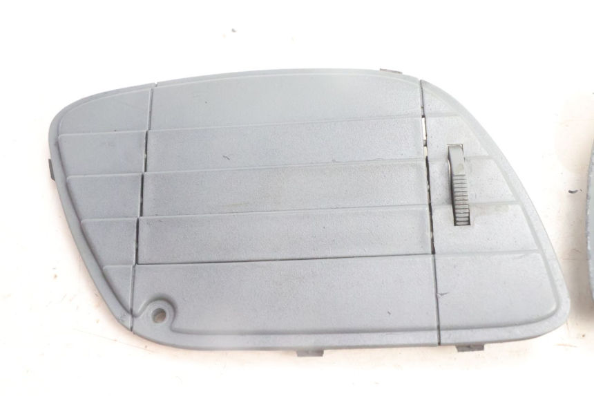 photo de RADIADOR CUBIERTA GILERA RUNNER SP 50 (2002 - 2004) - Otra perspectiva