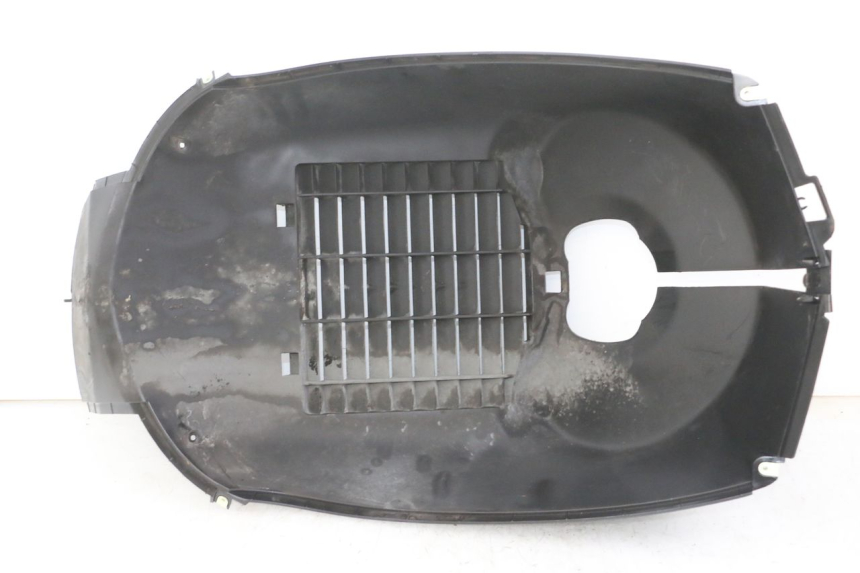 photo de REJILLA DEL RADIADOR PEUGEOT SATELIS COMPRESSOR K15 125 (2006 - 2009) - Vista principal