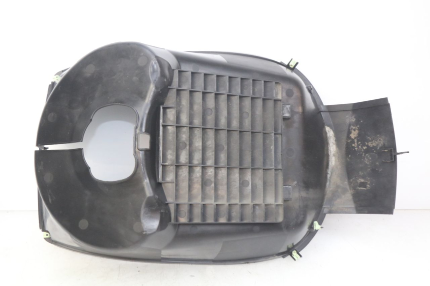 photo de REJILLA DEL RADIADOR PEUGEOT SATELIS 125 (2010 - 2012) - Vista general del producto