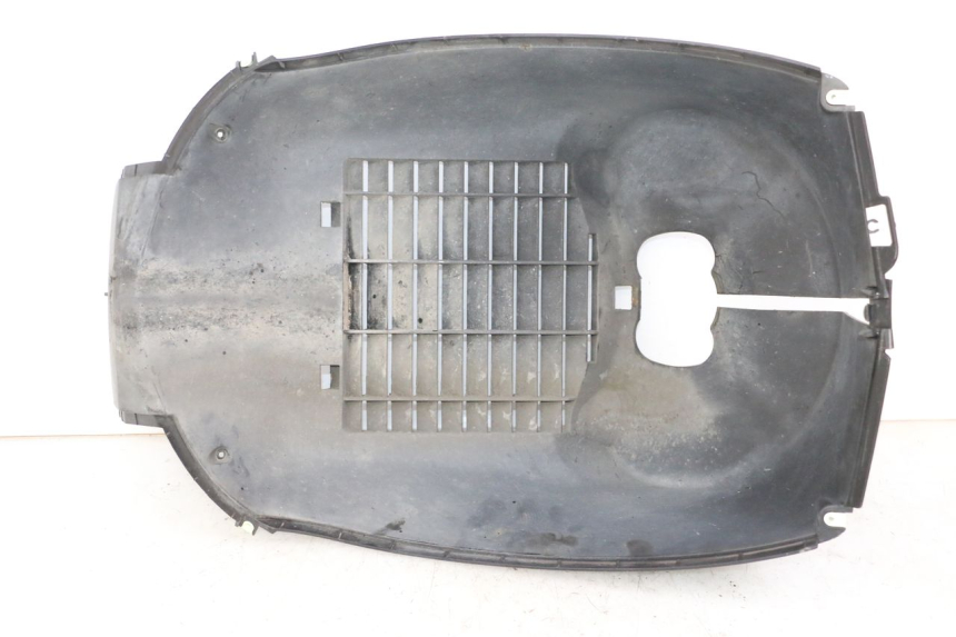 photo de RADIADOR CUBIERTA PEUGEOT SATELIS 250 (2006 - 2012) - Vista principal