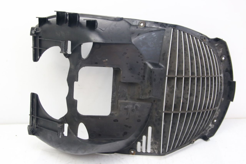 photo de REJILLA DEL RADIADOR YAMAHA XMAX X-MAX 125 (2006 - 2009) - Detalle de la pieza