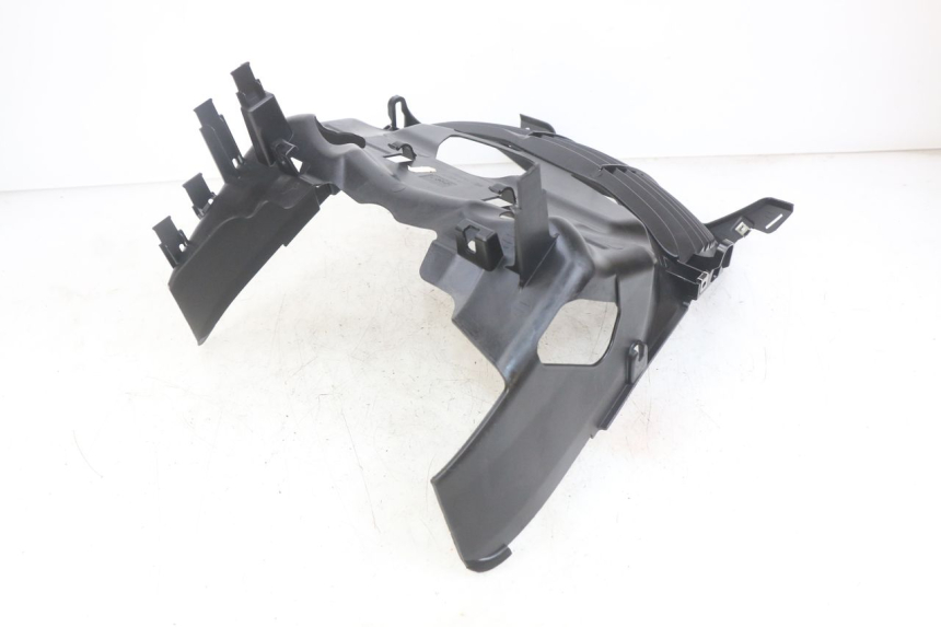 photo de REJILLA DEL RADIADOR YAMAHA X-MAX XMAX 125 (2010 - 2013) - Detalle de la pieza