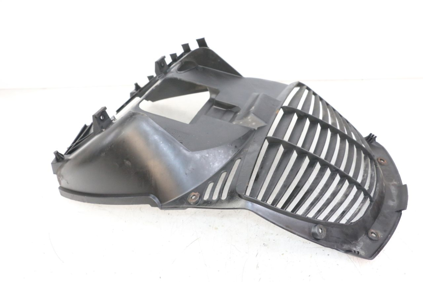 photo de REJILLA DEL RADIADOR YAMAHA X-MAX XMAX 250 (2006 - 2009) - Primer plano técnico