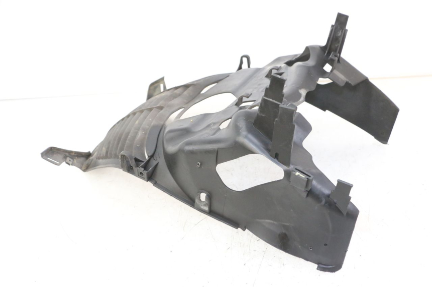 photo de REJILLA DEL RADIADOR YAMAHA X-MAX XMAX ABS 250 (2010 - 2014) - Estado de la superficie y material