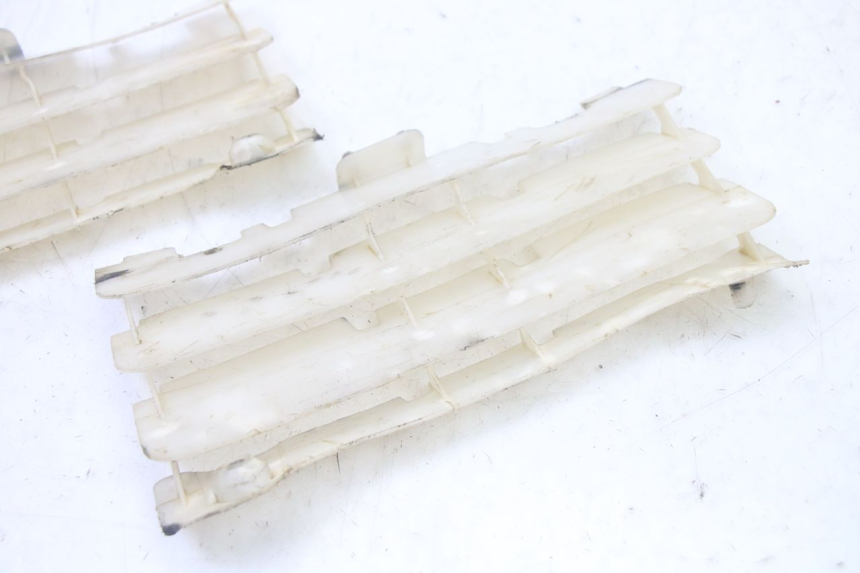 photo de RADIADOR CUBIERTA YAMAHA YZ-F YZF 250 (2007 - 2013) - Zoom estado de uso