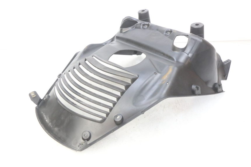 photo de REJILLA DEL RADIADOR YAMASAKI YM T 125 (2015 - 2020) - Primer plano técnico