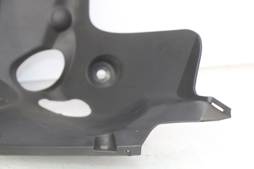 photo de REJILLA DEL RADIADOR YAMASAKI YM T 125 (2015 - 2020) - Estado de la superficie y material