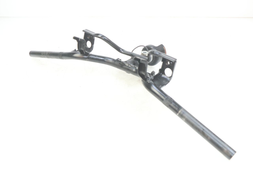 photo de MANILLAR KYMCO AGILITY 16+ 4T 50 (2018 - 2023) - Detalles de los puntos de fijación