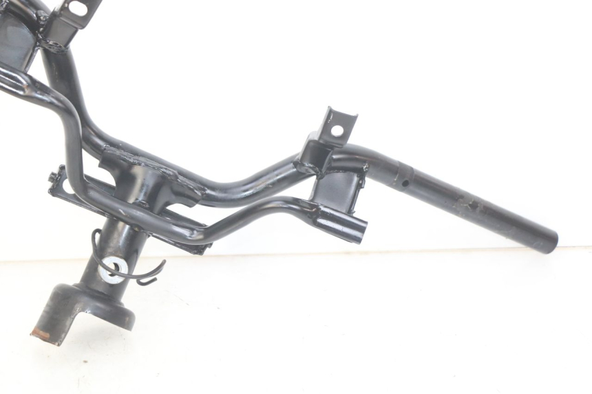 photo de MANILLAR KYMCO AGILITY 16+ 4T 50 (2018 - 2023) - Estado de la superficie y material