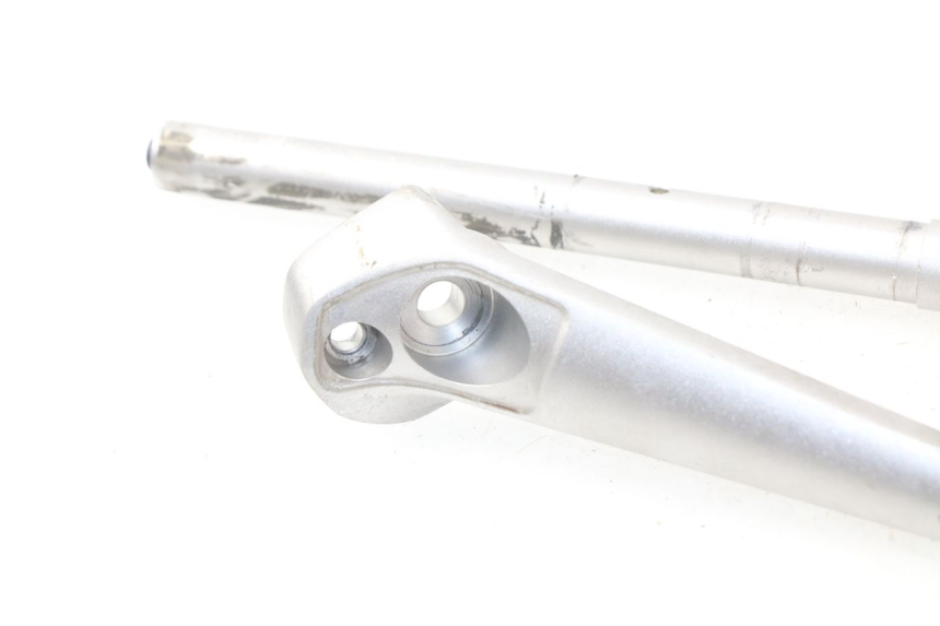 photo de MANILLAR YAMAHA FJR ABS 1300 (2006 - 2012) - Detalles de los puntos de fijación