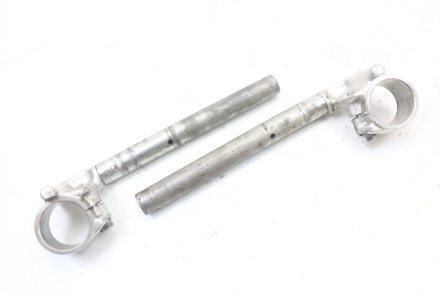 photo de MANILLAR HONDA CBR F 1000 (1993 - 1996) - Primer plano técnico